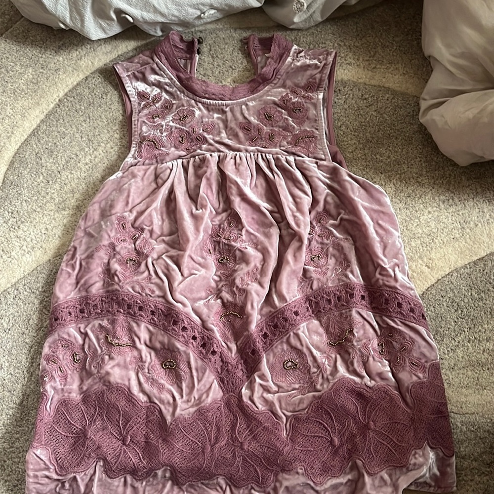 Anthropologie embroidered top